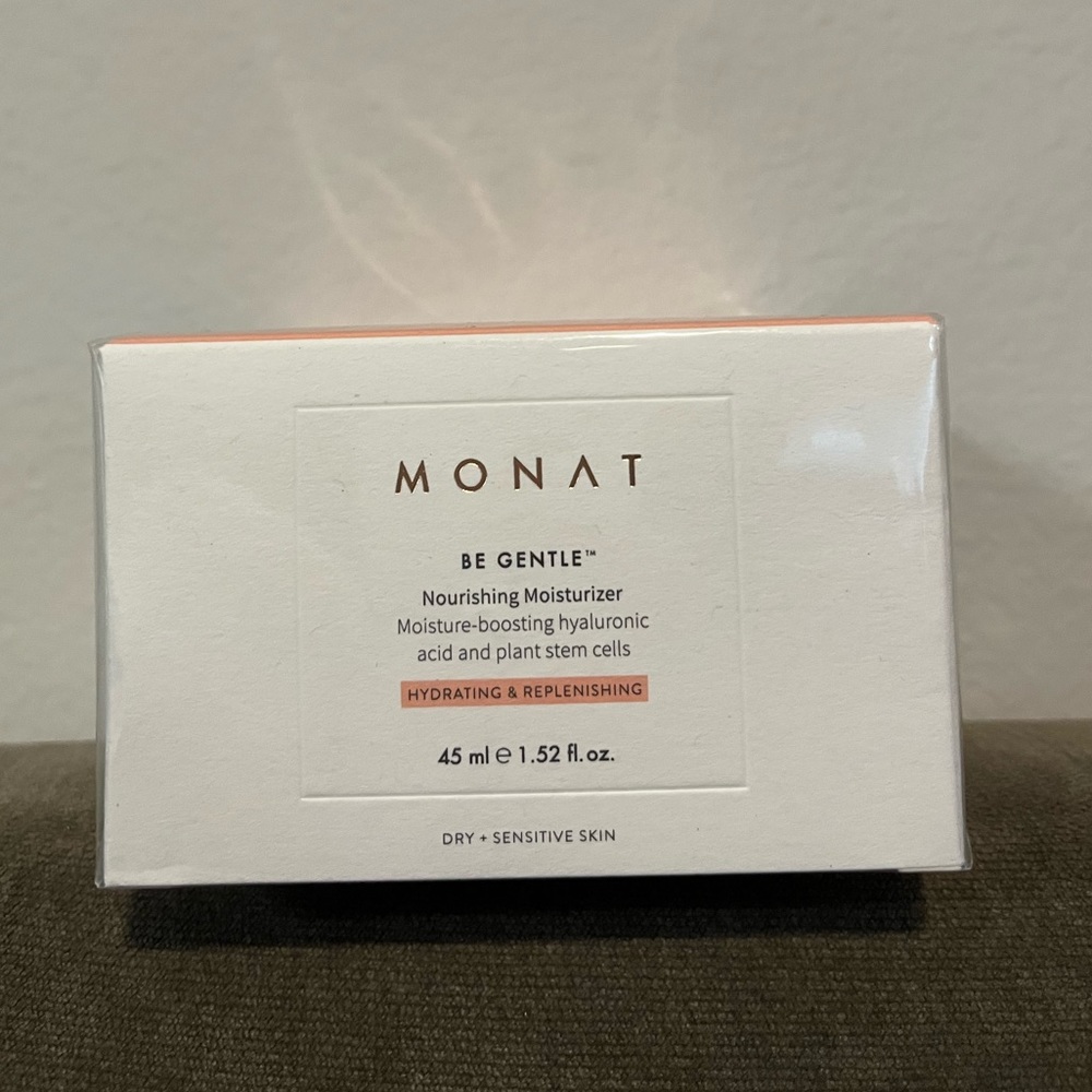 Monat Be Gentle Nourishing Moisturizer, Hydrating & Replenishing